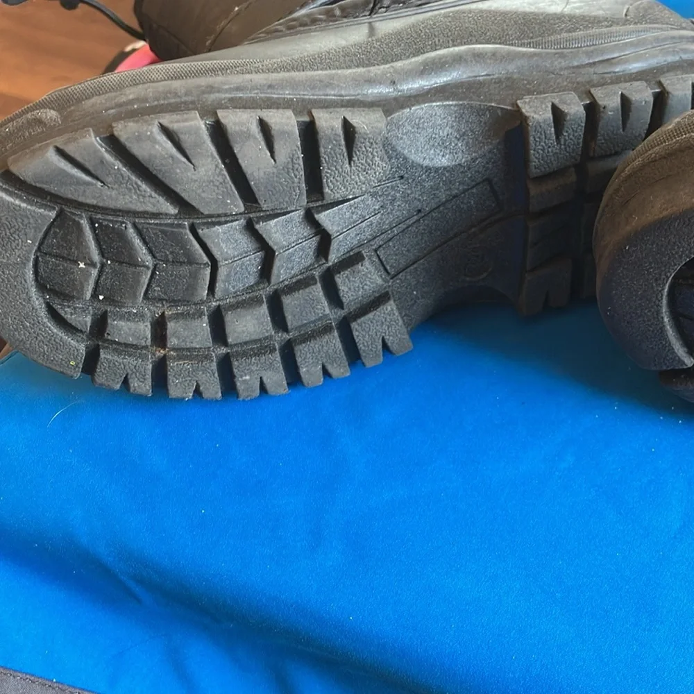 Kids Black Winter Boots 2